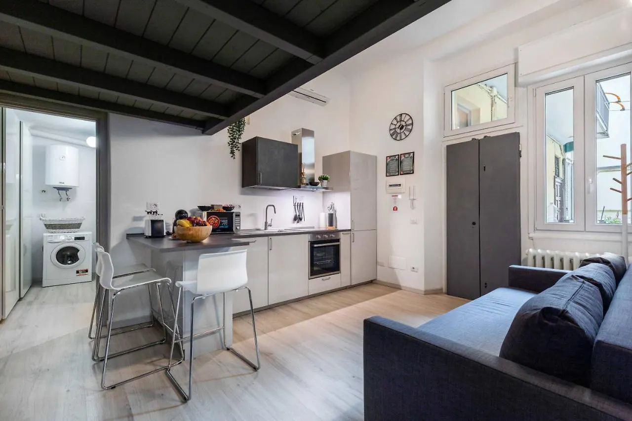 Junior Suite Milano With Netflix And Wifi location