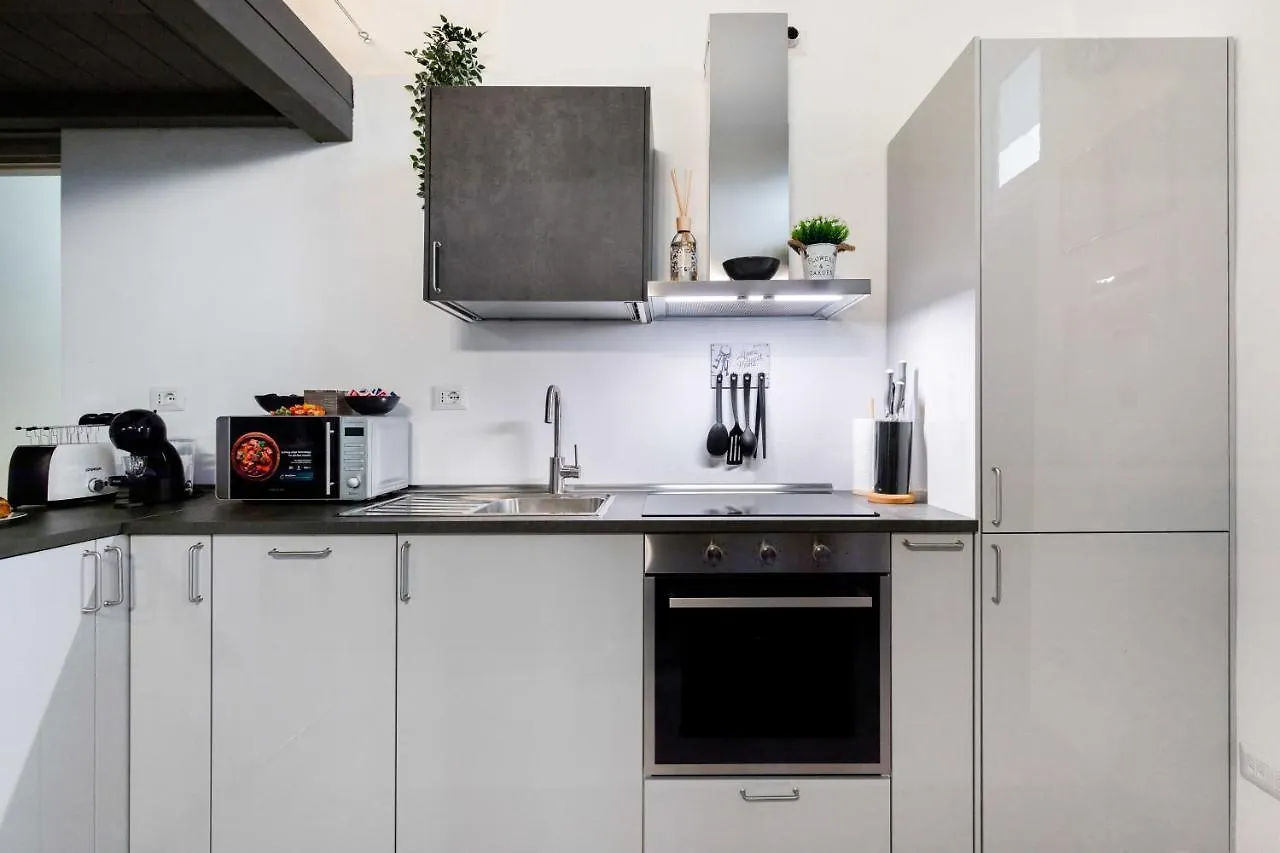 Junior Suite Milano With Netflix And Wifi